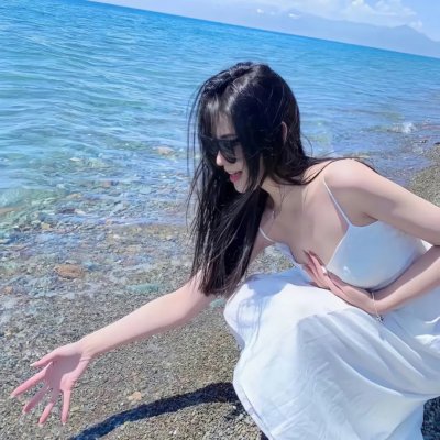 巴黎艳妹
